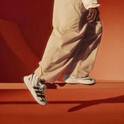 adidas - Lightblaze - Sneaker^ Sneaker