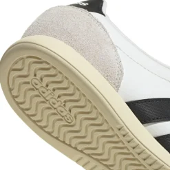 adidas - Women's Barreda Lo - Sneaker^ Sneaker