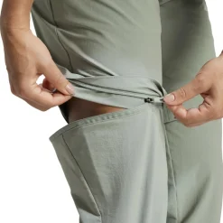 - Women's Multi Zip Off Pants - Zip-Off-Hose><noscript><img width=