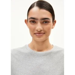 - Women's Lualaa - T-Shirt><noscript><img width=