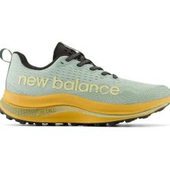 New Balance - Women's FuelCell SuperComp Trail - Trailrunningschuhe