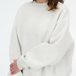 New Balance - Women's Sport Essentials Fleece Crew - Pullover