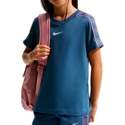 - Kid's NSW Tee Club+POLY 2 - T-Shirt>Nike Hot