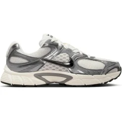 Nike - V5 RNR - Sneaker