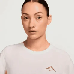 Nike - Women's Trail Dri-Fit UV Running Shirt - Laufshirt