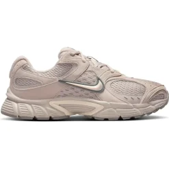 Nike - Women's V5 RNR - Sneaker^ Sneaker