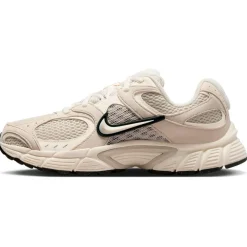 Nike - Women's V5 RNR - Sneaker^ Sneaker