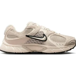 Nike - Women's V5 RNR - Sneaker^ Sneaker