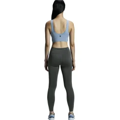 - Women's Core 2-In-1 Crop - Top><noscript><img width=