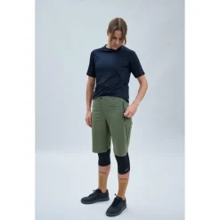 - Women's Essential Enduro Shorts - Radhose><noscript><img width=