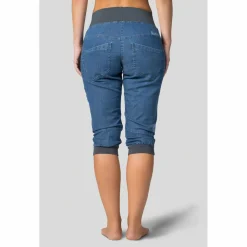 - Women's Chain Capri - 3/4 Hose><noscript><img width=