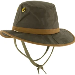 - The Outback - Hut><noscript><img width=